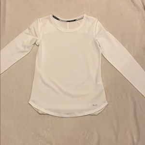 Under Armour long sleeve shirt - white